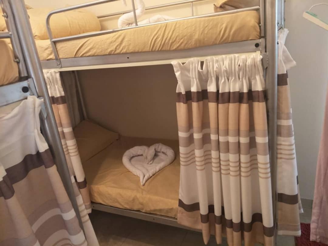 California Hostelドバイ エクステリア 写真